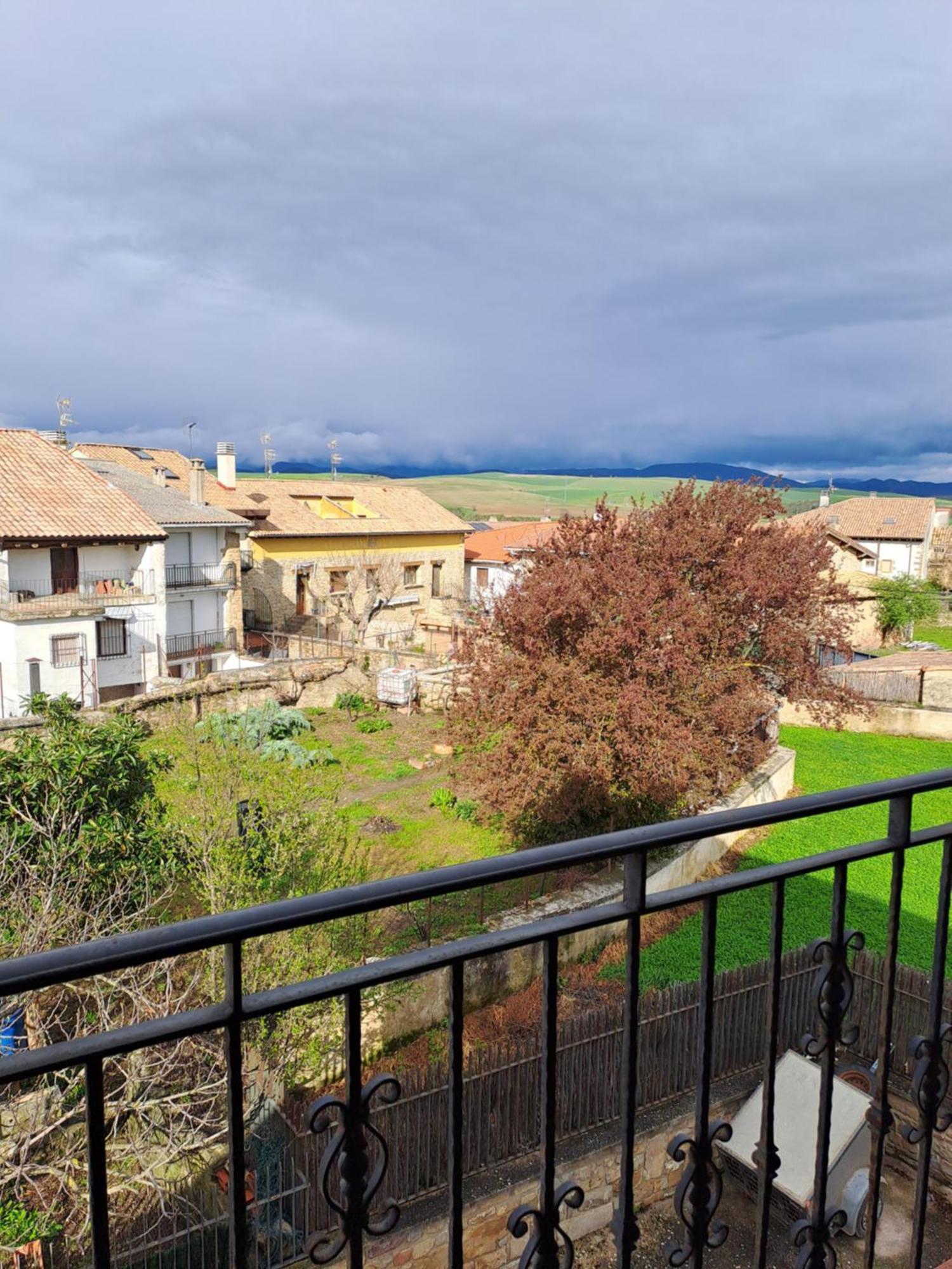 Casa Rural Torreblanca Urroz Exteriör bild