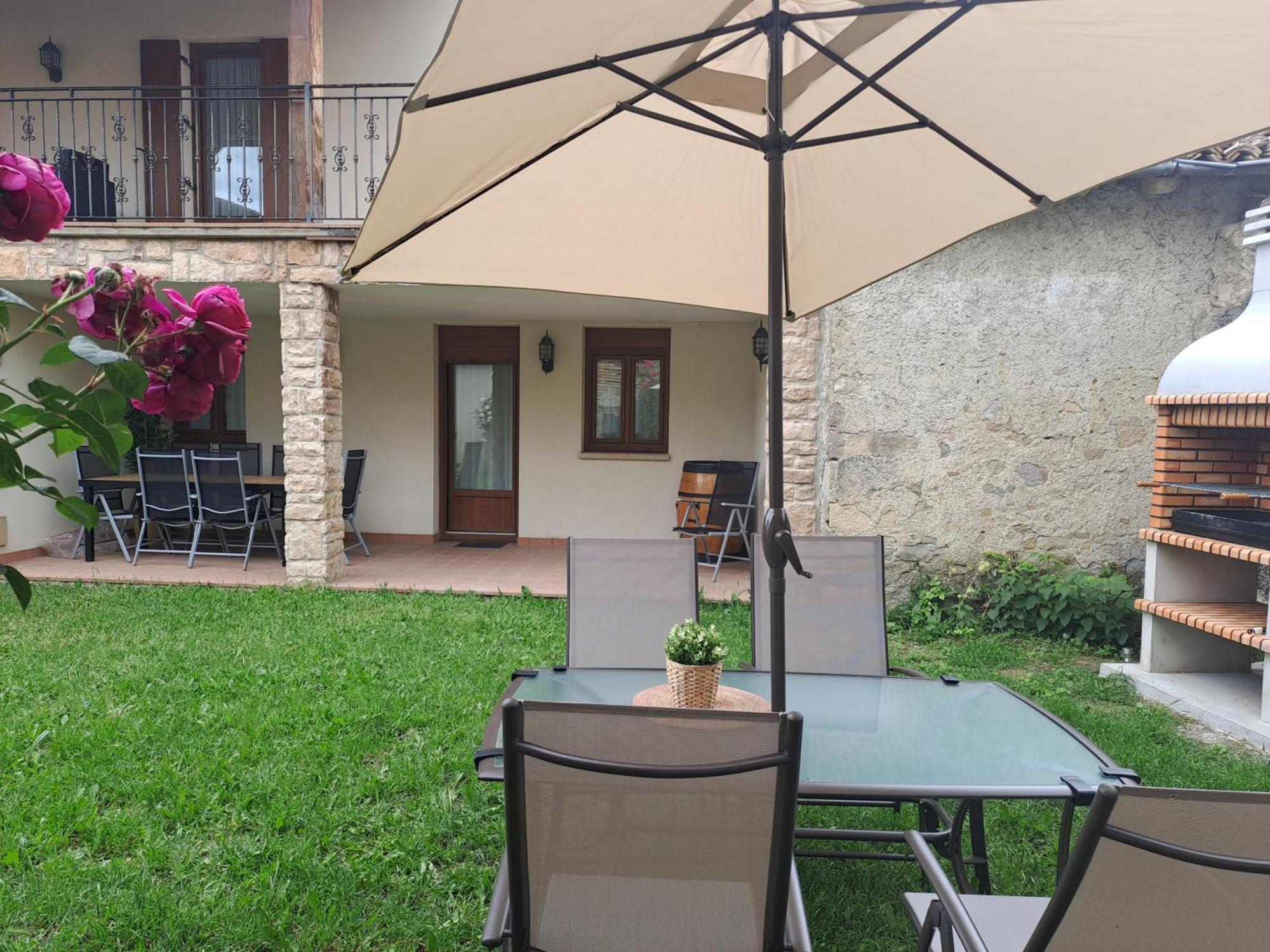 Casa Rural Torreblanca Urroz Exteriör bild